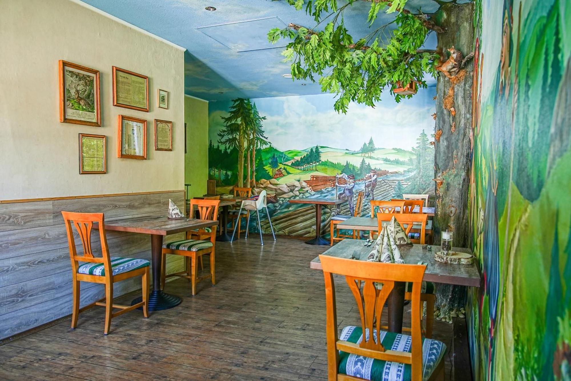 豪兹舒赫舒瓦尔德酒店 拜尔斯布龙 外观 照片